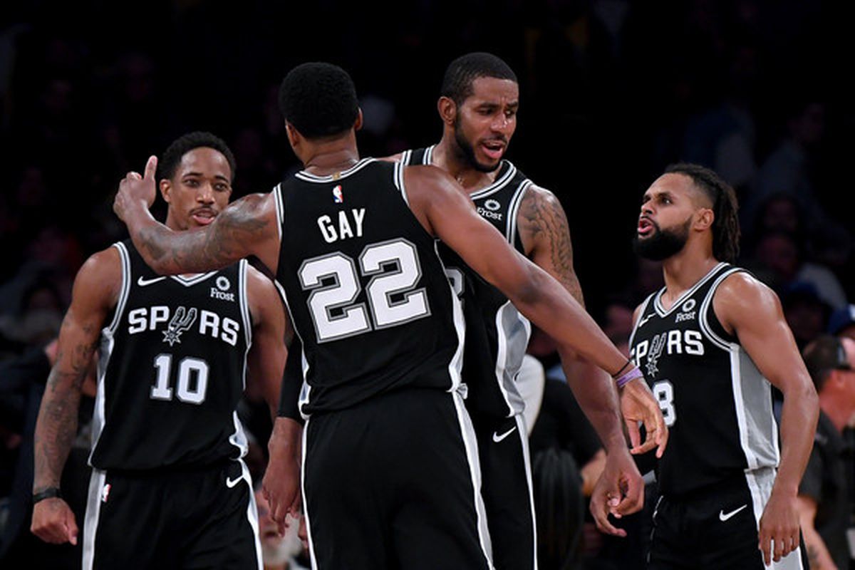 首次由中国 首次由中国