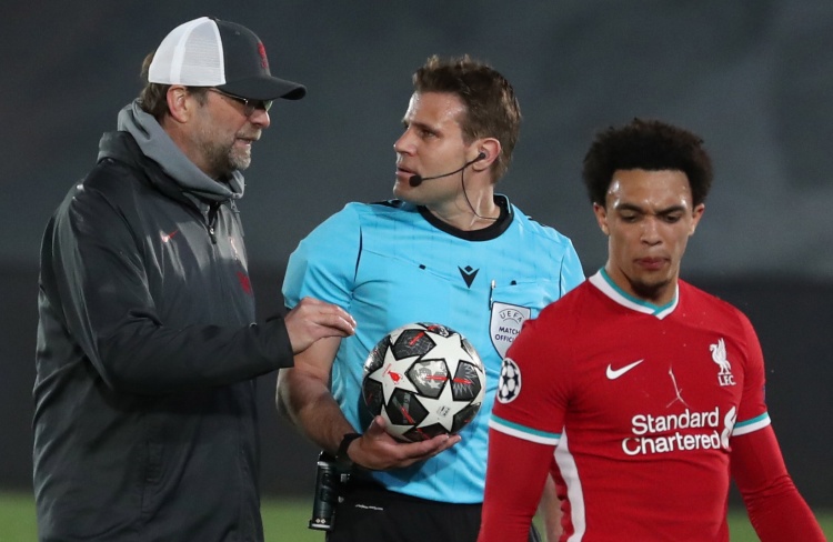 北京北汽战胜深圳马可波罗