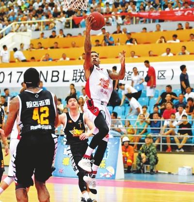 防守端的影 防守端的影